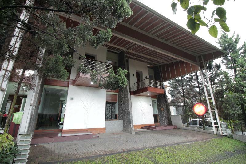 Hotel Oyo 229 Hi Quality Bandung Zewnętrze zdjęcie